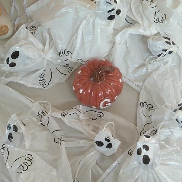 A-Bundle- Halloween Costume+ More - Picture 9 of 15